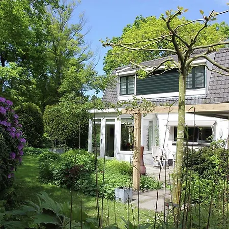 Holiday Le Jardin *